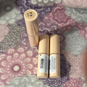 Revolution Cream Foundation